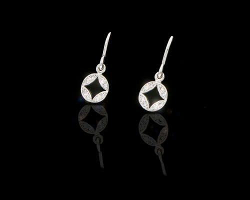 1.2 grams 18 carat White Gold Diamond Hook-in Earrings