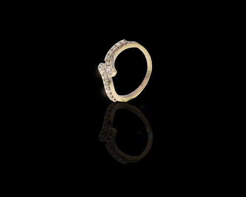 2.2 grams 18 carat White Gold, Diamond Cocktail Ring