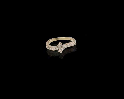 2.2 grams 18 carat White Gold, Diamond Cocktail Ring