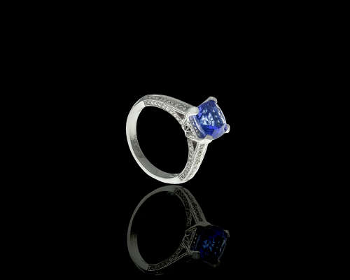 5gr 18ct White Gold, Tanzanite and Diamond Cocktail Ring