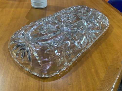 Glass serving dish