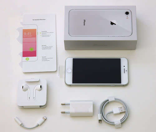 Apple Iphone 8 256GB White crazy R1 no reserve