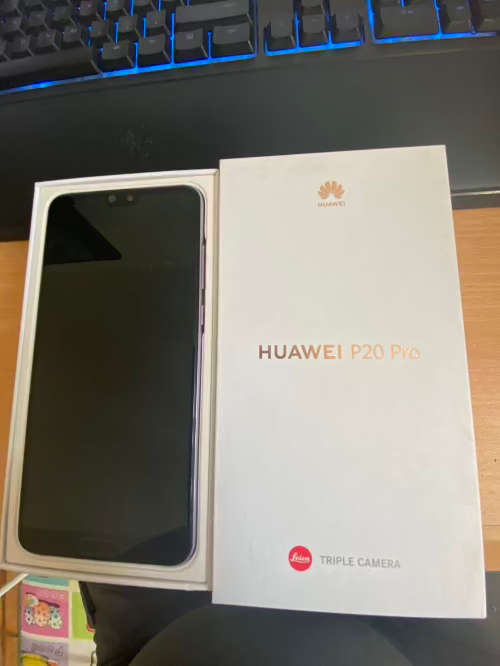 Huawei P20 Pro 128GB with original box, accesories and charger Please Read! @R1 No Reserve!