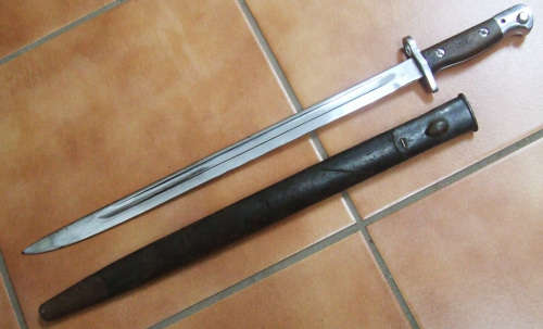 Pattern 1907 Bayonet and scabbard