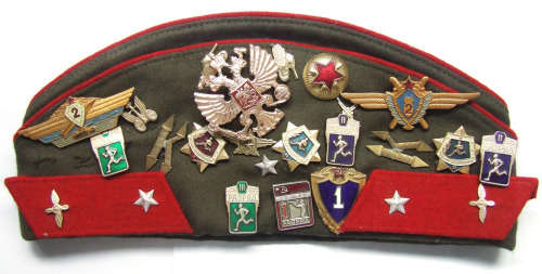 Russian/Soviet Pilotka Cap with badges