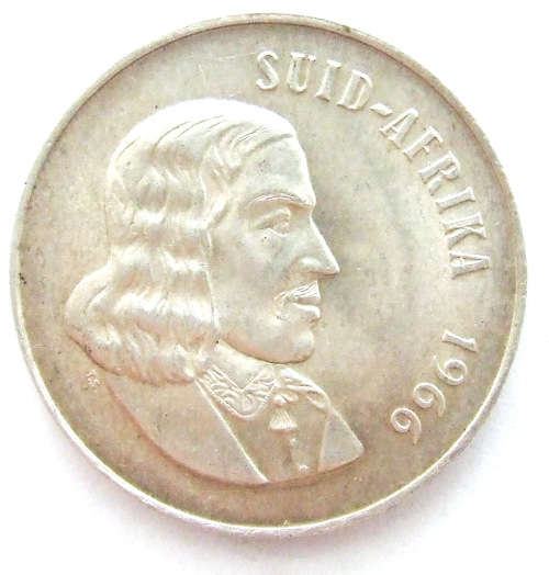 ### TAGGED EAR ### 1966 South Africa R1