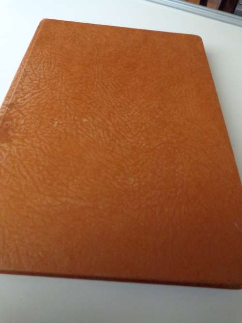 600 + GEBRUIKTE SEELS  JAPAN IN BRUIN ALBUM. VONDSE ???