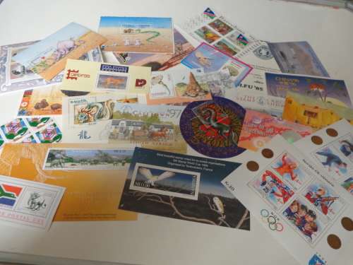 24 MIXED M/SHEETS + DR JACK ,BIG5 IN 1 AND VOTED 2 OF .read on