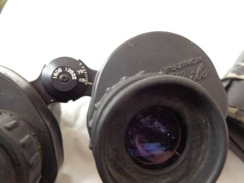 VINTAGE TARGET  BINOCULARS WITH CASE //POSTNET ON,Y // READ ON