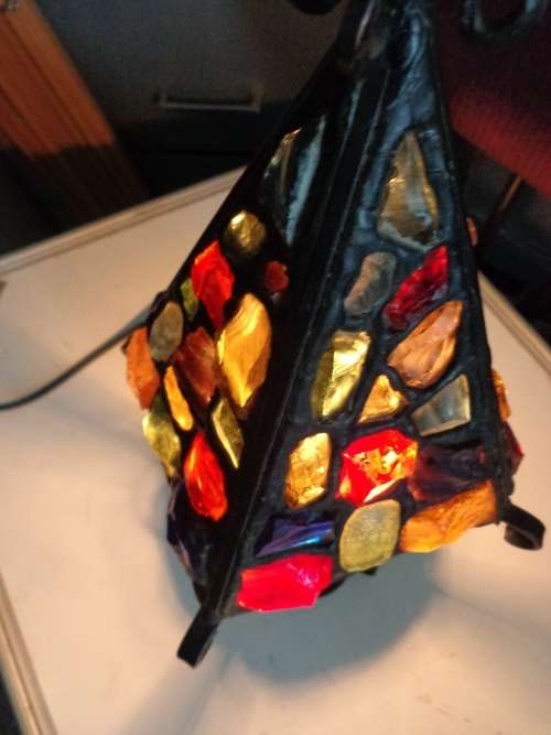 HONEYMOON  ANTIQUE BEDLAMP....SEE SCANS READ ON..