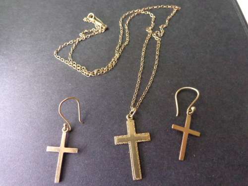 GOLD CROSS NECLACE + EARRING SET.SEE SCANS READ ON..