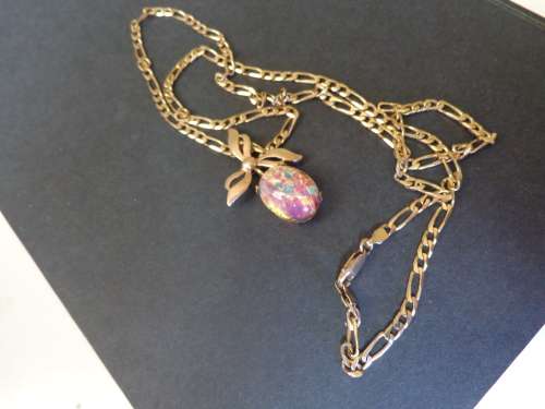 GREAT 60 CM 9CT GOLD CHAIN WITH 9CT PENDANT.SEE SCANS READ ON.
