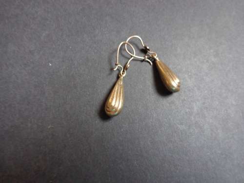 9 CT  EARRINGS TEARDROP STYLED SEE SCANS READ ON..