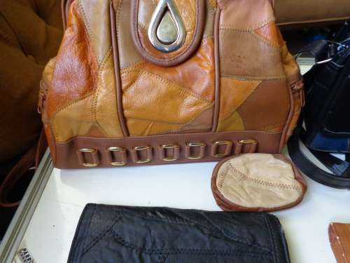 FINE LEATHER STITCHED ITEMS ESTATE (JOBLOT) SEE SCANS READ ON