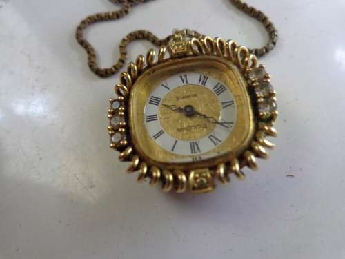 ESTATE ITEMS (JOBLOT)SEE SCANS READ ON