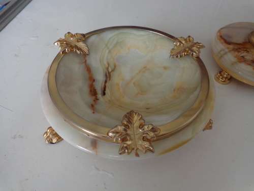 MARBLE MIRROR ASHTRAYS  SET  SEE SCANS READ ON