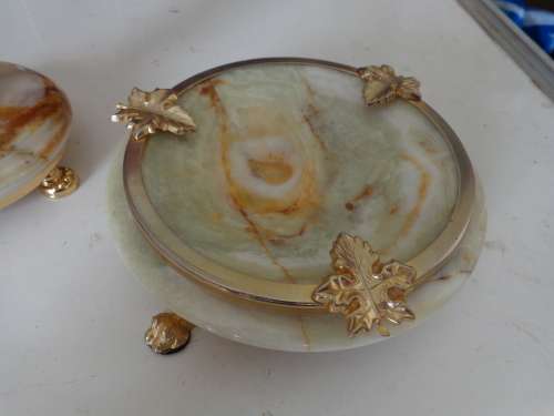 MARBLE MIRROR ASHTRAYS  SET  SEE SCANS READ ON