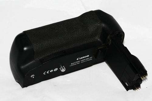 Canon 7D  battery grip (genuine Canon)