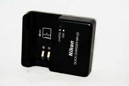Nikon MH-23 Charger for Nikon D5000, D3000, D40, D60