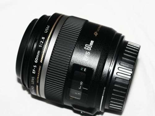 Canon EF-S 60mm f/2.8 USM Macro