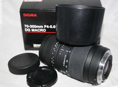 Sigma 70-300mm f4-5.6 DG Macro Canon mount