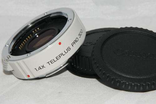 Kenko 1.4x Pro 300 Extender Converter ***Canon mount***