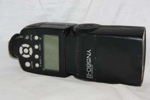 Yongnuo YN560-II Speedlite Flash ***for spares or repair***