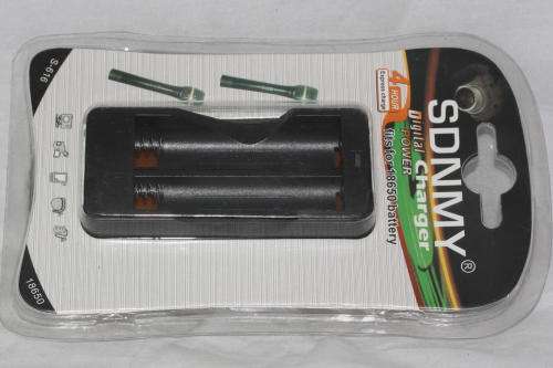 Charger for 18650 Flashlight Battery S-616