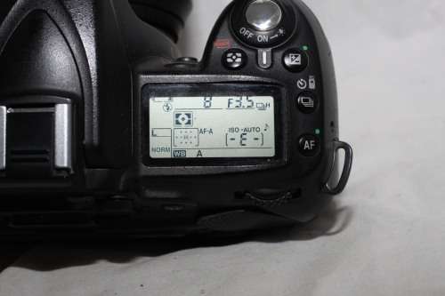 Nikon D90 ***for spares or repair***