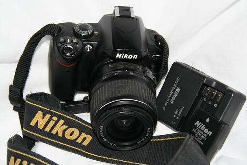 Nikon D40X and Nikon AF-S 18-55mm f/3.5-5.6 G II ED