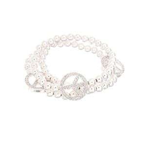 LATEST STYLE GENUINE GUESS BRACELET.A BARGAIN