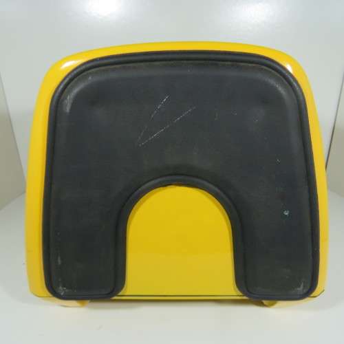 Yellow scooter top box - 39cm x 38cm x 35cm