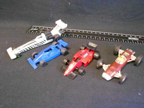 Lot of 4 Racing Toy cars, Hot Wheels, Majorette and no names @ CRAZY R1 start