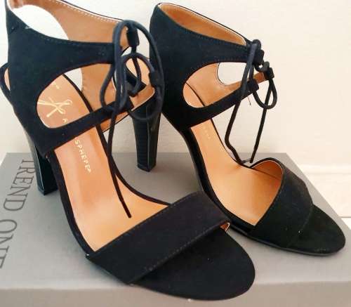 Black Suede Ladies Heels SIZE 5 ONLY