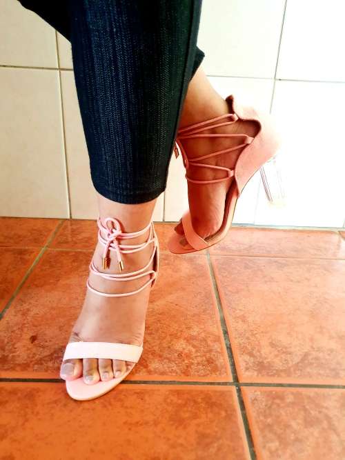 Size 6 Stylish Lace up High Heels with Chunky transparent Heels - Size 6 ONLY (Mink)