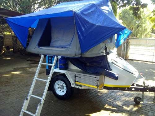JURGENS XT75 WITH ROOFTOP TENT /NO ELECTRICITY NEEDED, EXCELLENT COND!!! ,JUST HOOK & GO CAMPING!!!