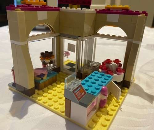 LEGO Friends - Downtown Bakery 41006