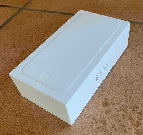 iPhone 6 -  64Gb - Silver. Excellent condition