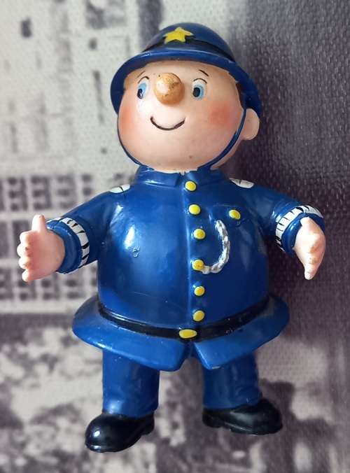 Noddy Mr Plod Policeman PVC Figure