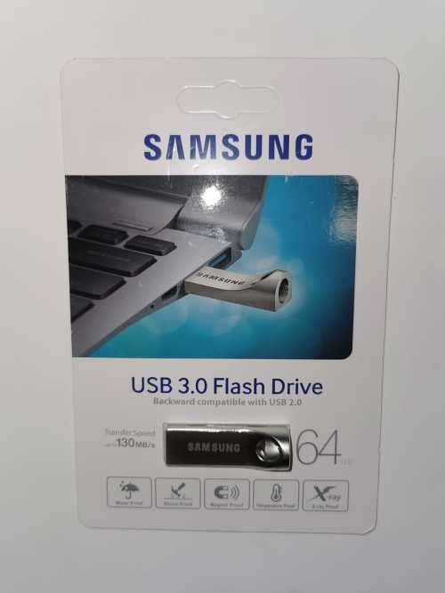 SAMSUNG USB 3.0 64GB FLASH DRIVE BARGAIN