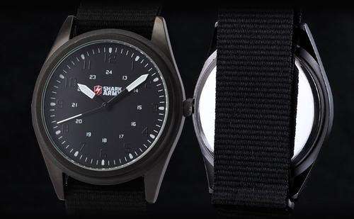 Avenger Shark Army watch