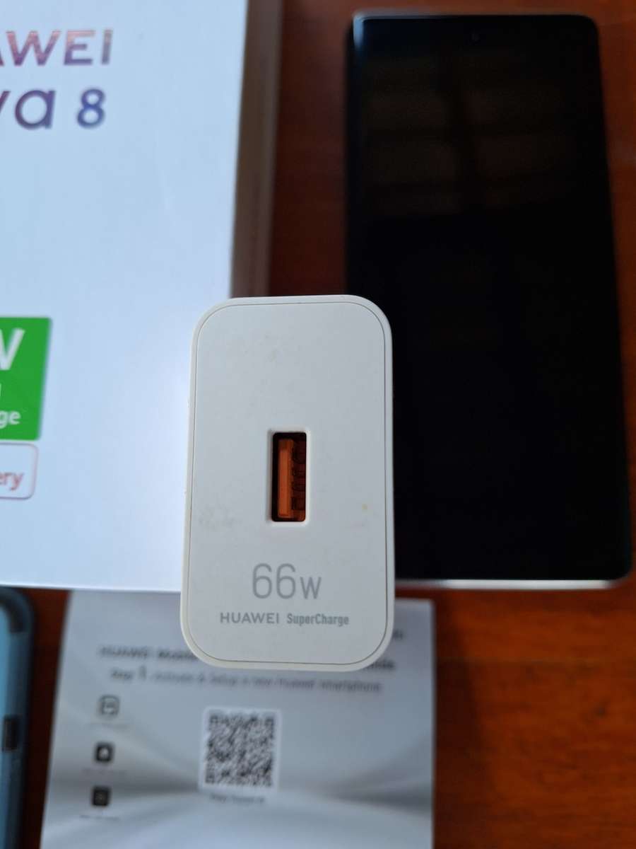 HUAWEI NOVA 8 CELL PHONE