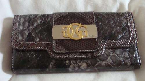 New Guess Wallet