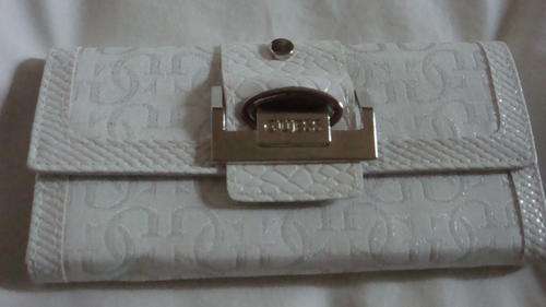 New Guess Wallet