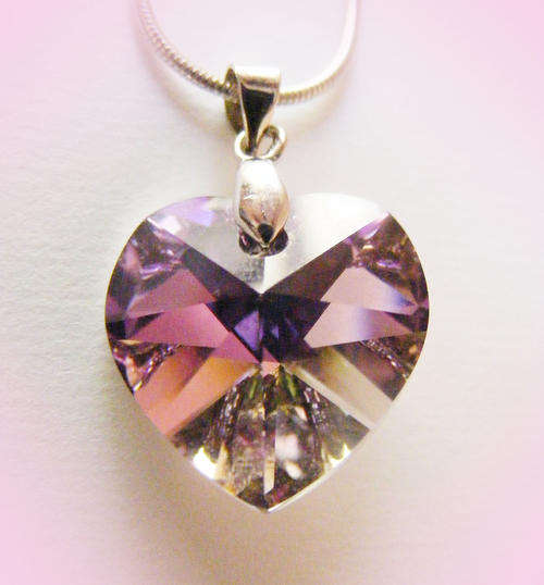 Beautiful genuine Swarovski Heart necklace