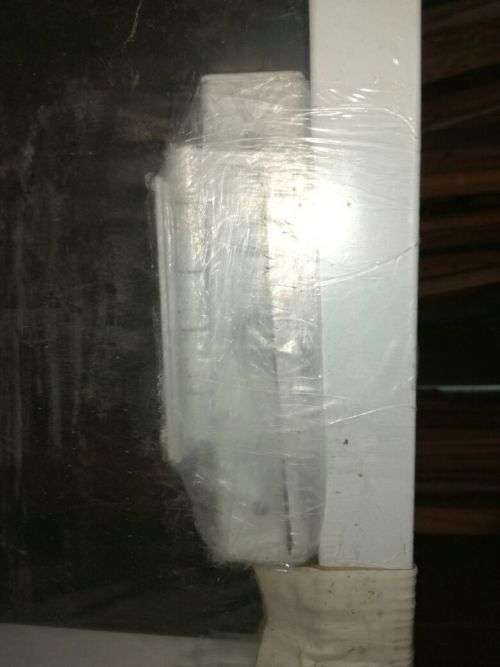 12 HOUR OFFER BRAND NEW AND SEALED SECURITY GATE