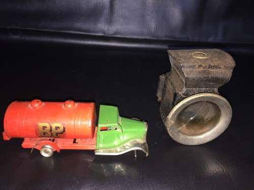 Triang minic pre war petrol tanker and miniature rail way lamp bid for both!!!