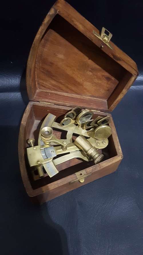 Beautiful nautical brass sextant with solid wooden case!!!!!!!