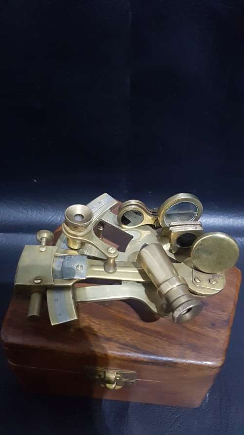 Beautiful nautical brass sextant with solid wooden case!!!!!!!