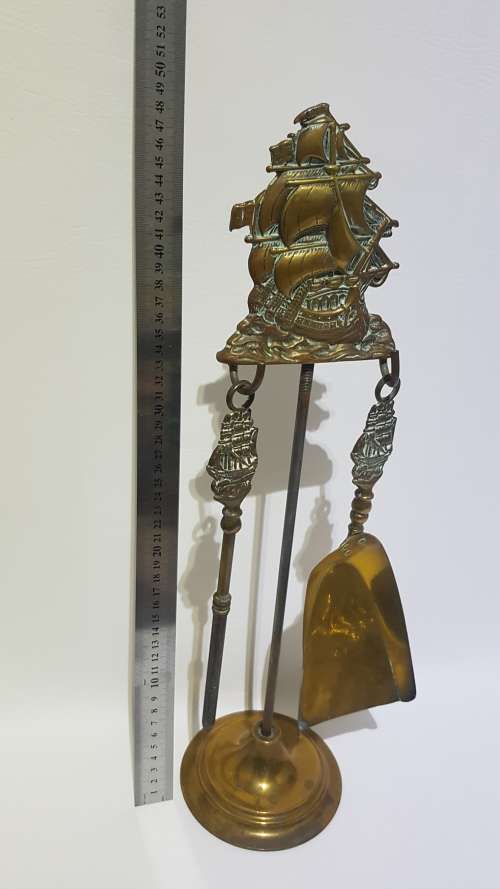 Brass fire place accessories!!!!!